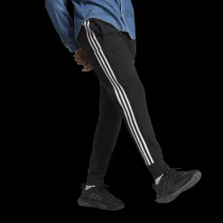 Essentials French Terry 3-Stripes Pant, collegehousut miehille - Vapaa-Ajan Housut - Essentials French Terry 3-Stripes Pant, collegehousut miehille